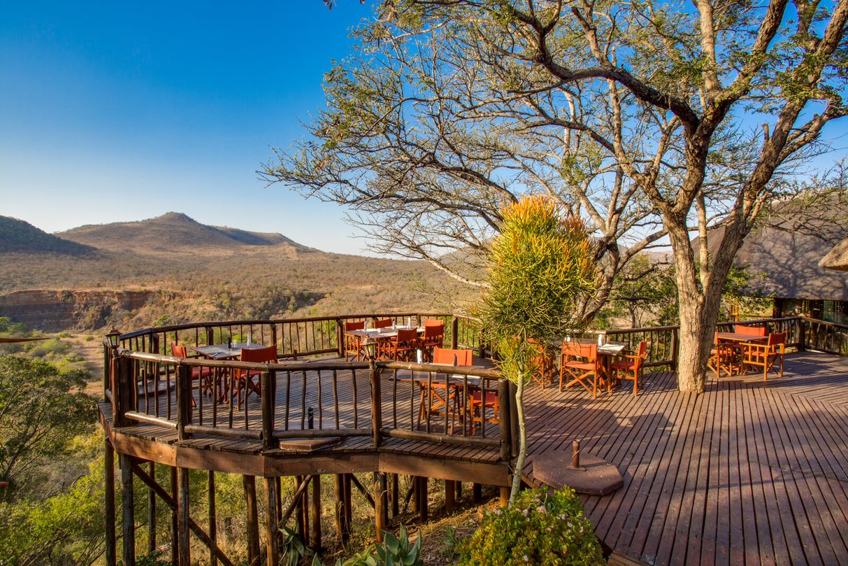 Mkuze Falls Private Game Lodge